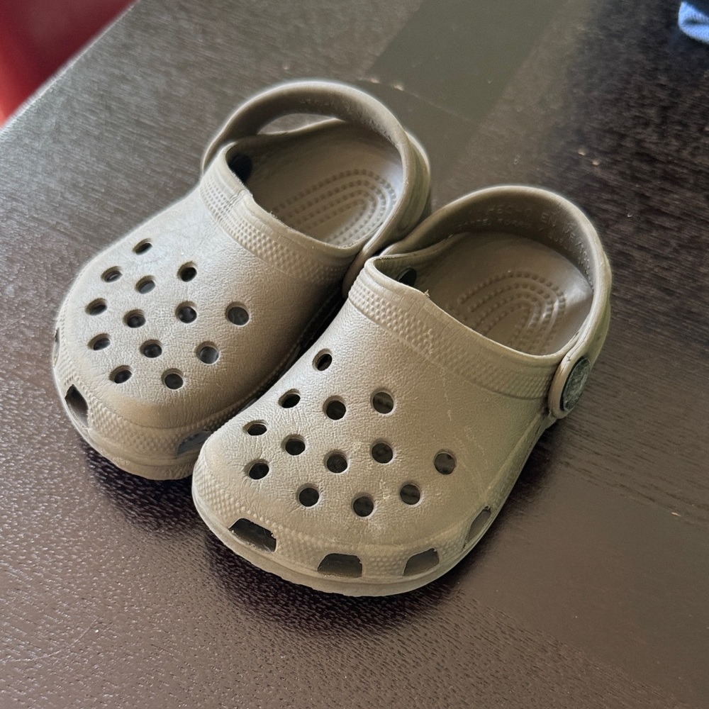 CROCS Kids Gray/brown Water Shoes